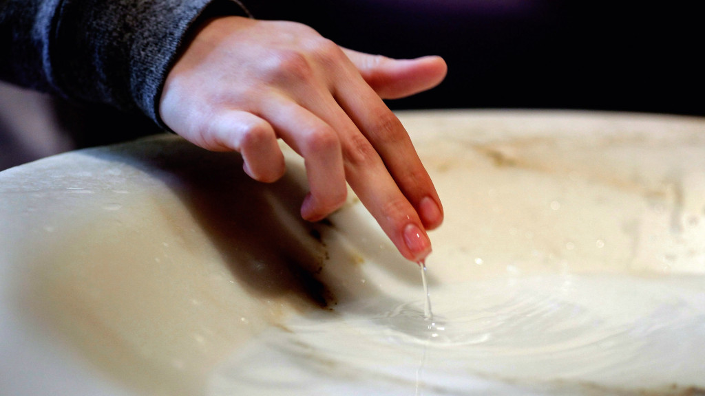 ABC liturgico: l’acqua benedetta